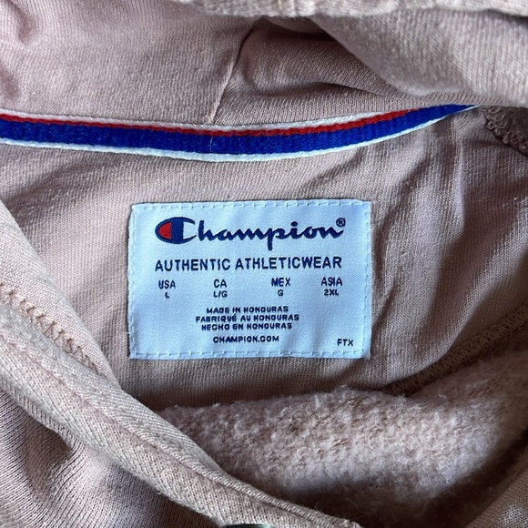 1454- Champion cropped long sleeve hoodie- pink- large - Picture 6 of 6